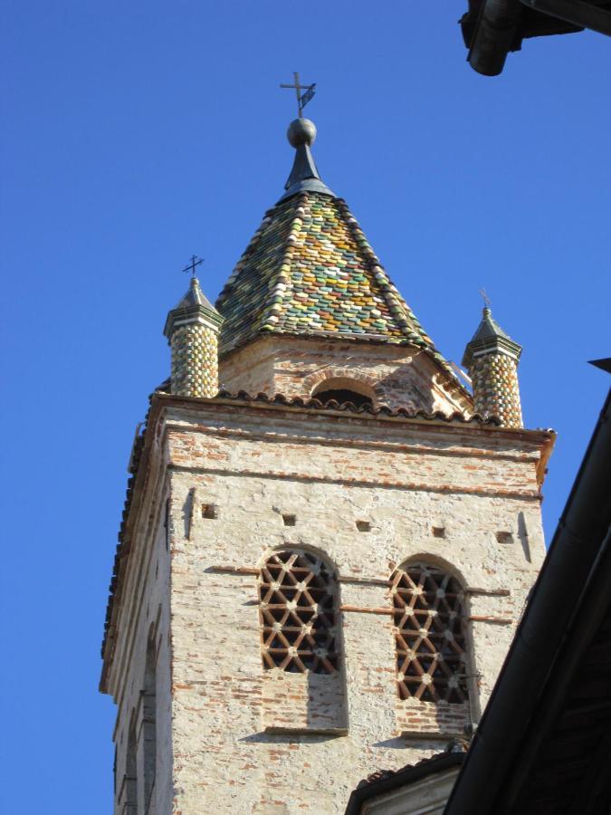 Saluzzo Historic Center Apartment Exterior photo