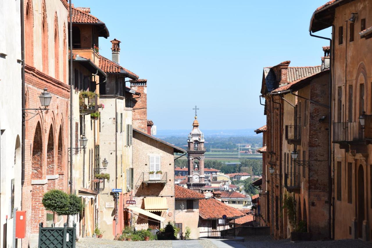 Saluzzo Historic Center Apartment Exterior photo